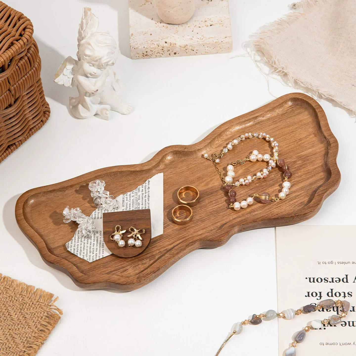 Butterfly-Shaped Acacia Wood Jewelry Tray – Irregular Design Desktop Storage Organizer for Rings, Earrings & Small Accessories