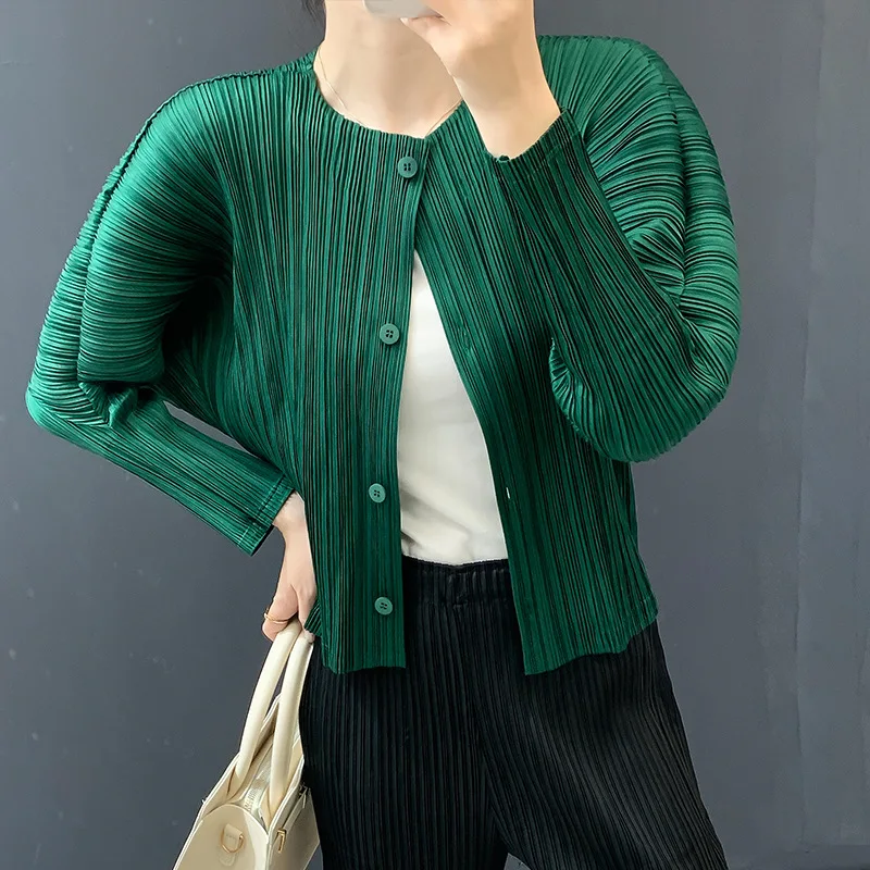 Miyake Fold 2025 Autumn New Solid Color Fold Sweet Age Reducing Cardigan Style Versatile Single Breasted Short Sleeved Coat Top