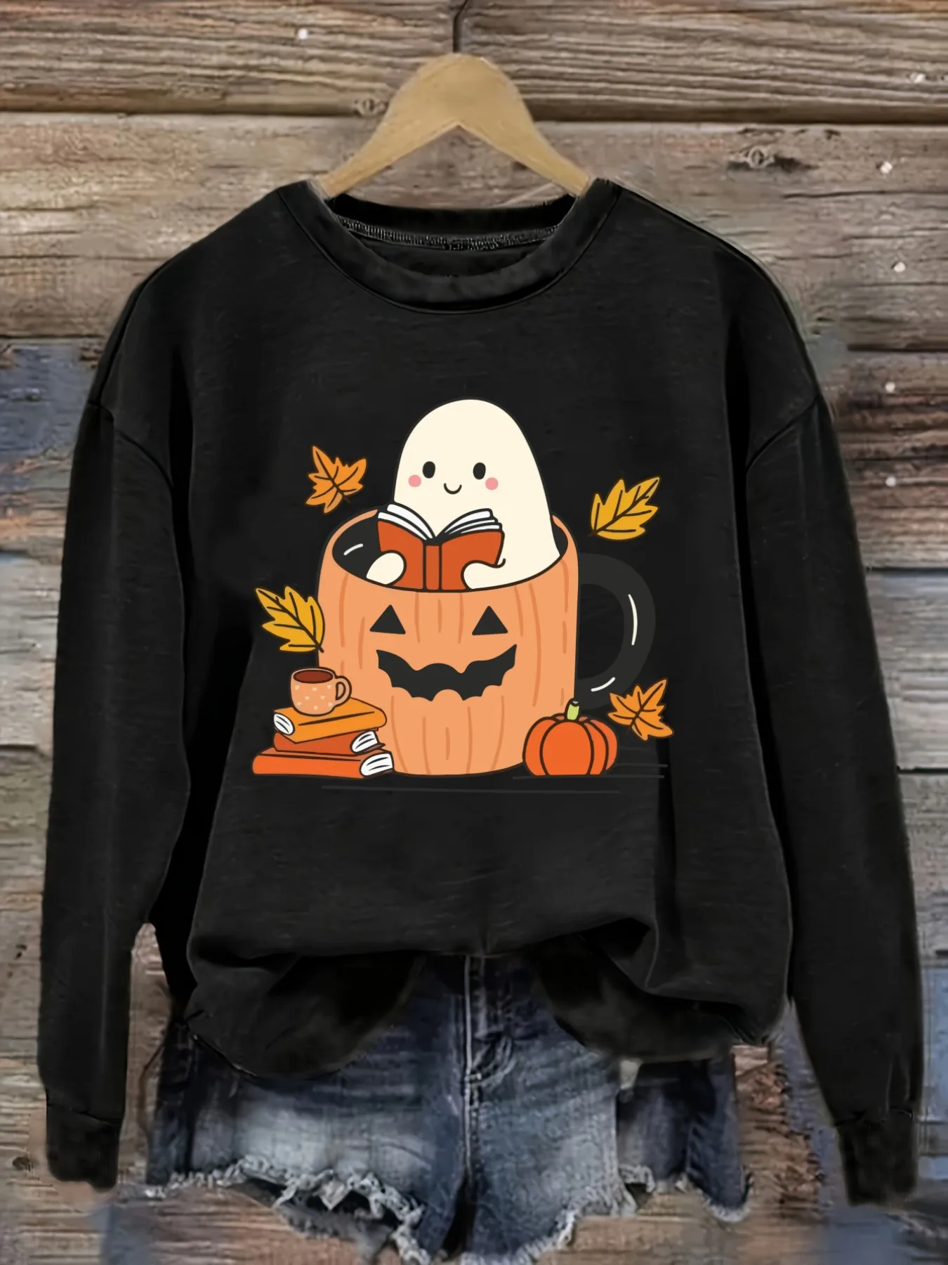 Women's Casual Long Sleeve Crew Neck T-Shirt Cute Ghost Reading In Pumpkin Mug Design, Round Neck Women's Clothing, Machine Washable, Slightly Elastic, Loose Fit, Spring Autumn Winter Women's T-Shirt, Halloween Costume Outfit