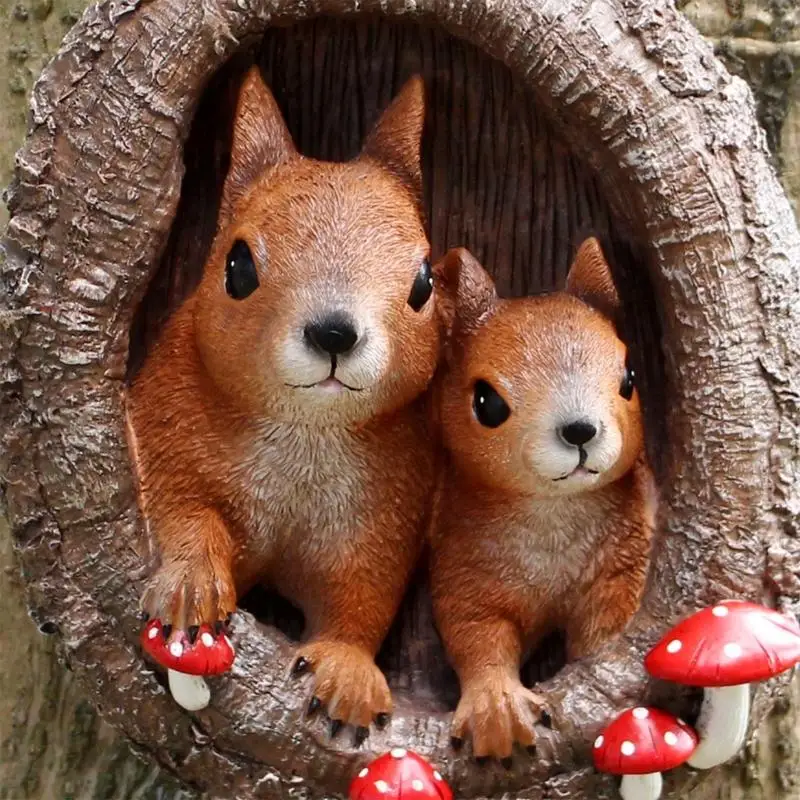   Squirrel Resin Figurines Tree Decoration Simulated Tree Hanging Resin Sculpture