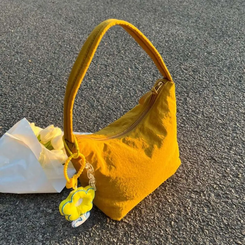 

Korean Style Solid Color Hand Bag Dumplings Bag Large Capacity Light Soft Nylon Bag Niche Design Tote Bag Shoulder Bag Girls