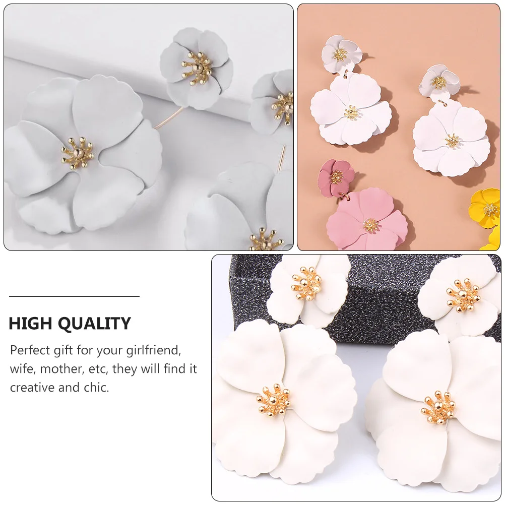 

1Pair Lovely Flower Shaped Earrings Yellow Alloy Decorative Ear Accessory Fashion Earrings Small Flower Earring