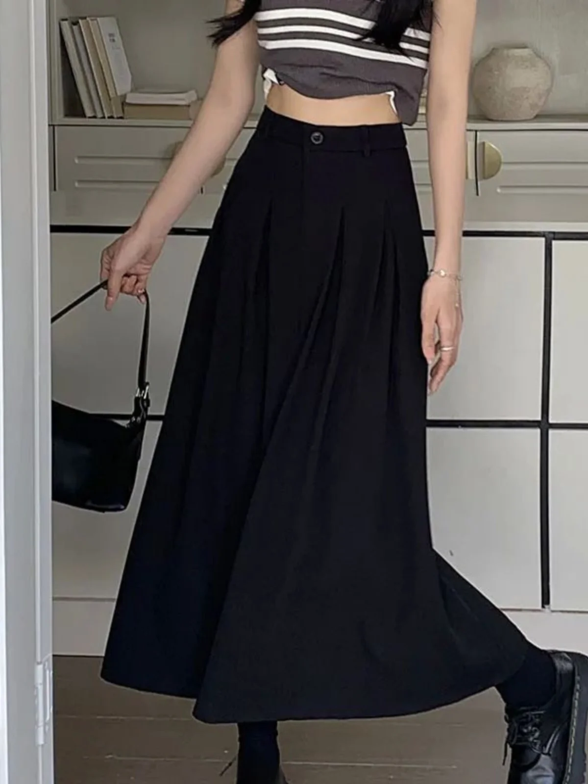 Langer A-Linien-Rock mit hoher Taille, plissierter Vintage-SLE-Midirock aus Polyesterstoff für Frauen in ihren späten Zwanzigern