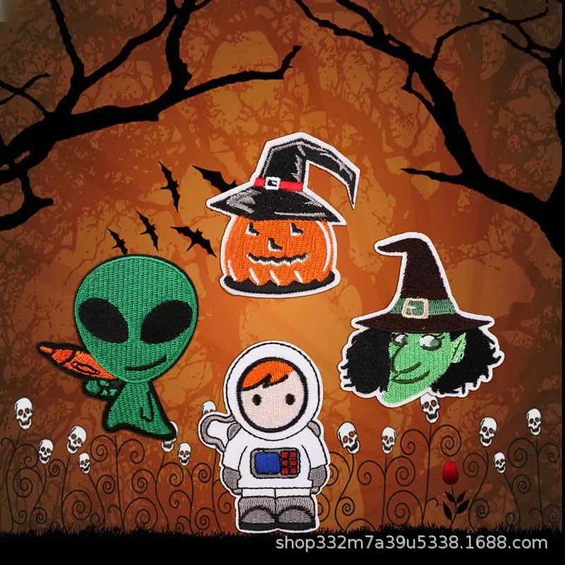 50pcs/Lot Anime Embroidery Patch Halloween Pumpkin Lantern Witch Hat Alien Game Weird Shirt Clothing Decoration Craft Applique