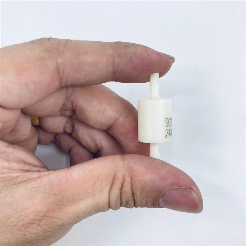 AT28-مضخة مياه وصمام أحادي الاتجاه مع دعامة محرك مضخة المياه لـ 360 S90 S95 X90 X95 S9 Plus جهاز آلي لتنظيف الأتربة