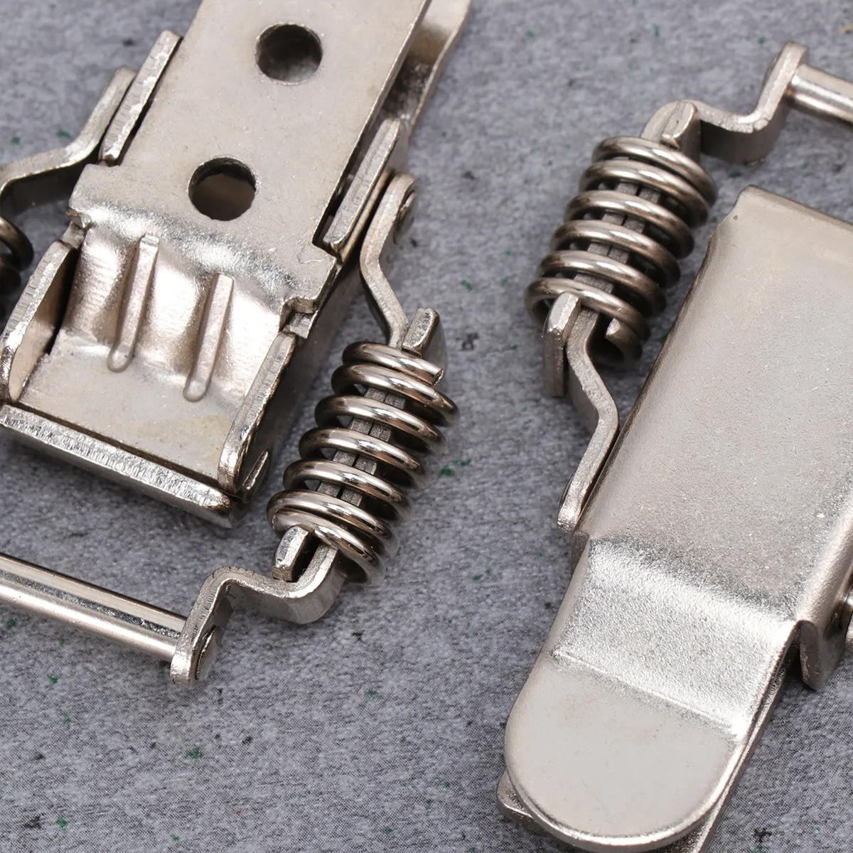 2Pcs Straight Loop Toggle Latch Clamp Heavy Duty Spring Loaded Cabinet Door Box Fixing Tool for Jig Fixture Mounting with Holes