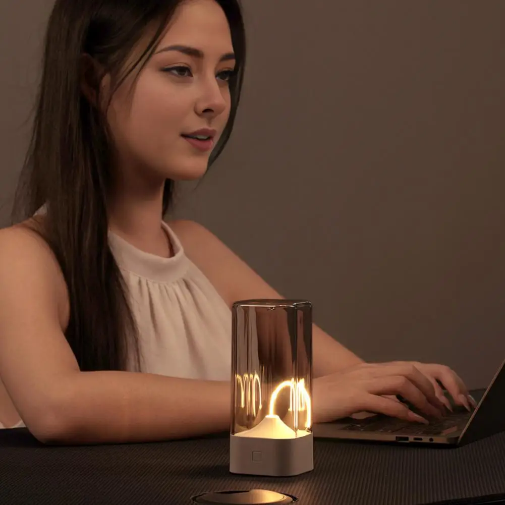 Wiederaufladbares Nachtlicht, wiederaufladbare kabellose Schreibtischlampe mit dimmbarem, weichem Glanz, flimmerfreier Augenschutz, modern für die Nacht