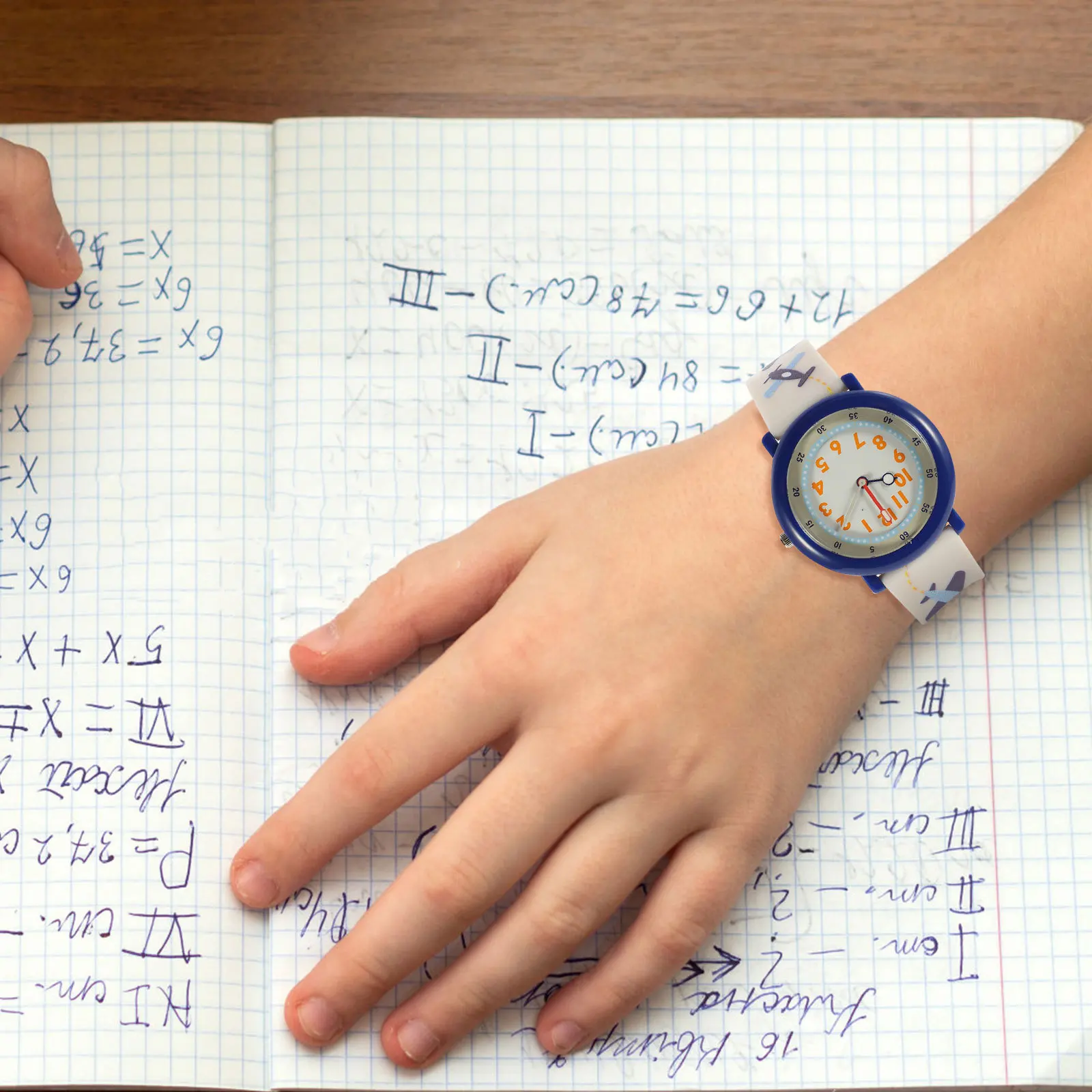 's Cartoon Watch Soft Comfortable Strap Lively Animal Pattern Portable Lightweight Watch for Students Gift