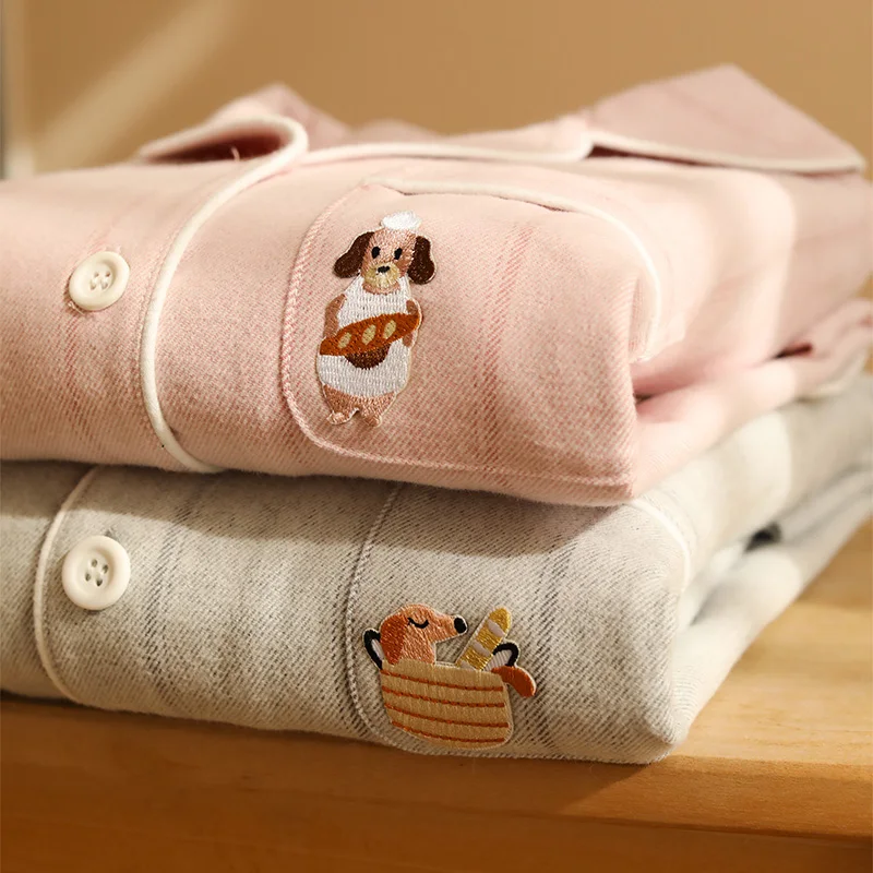 

Новые осенние и зимние пижамы для пар из чистого хлопка, хлопок 100, мультяшная вышивка, теплая и матовая домашняя одежда.