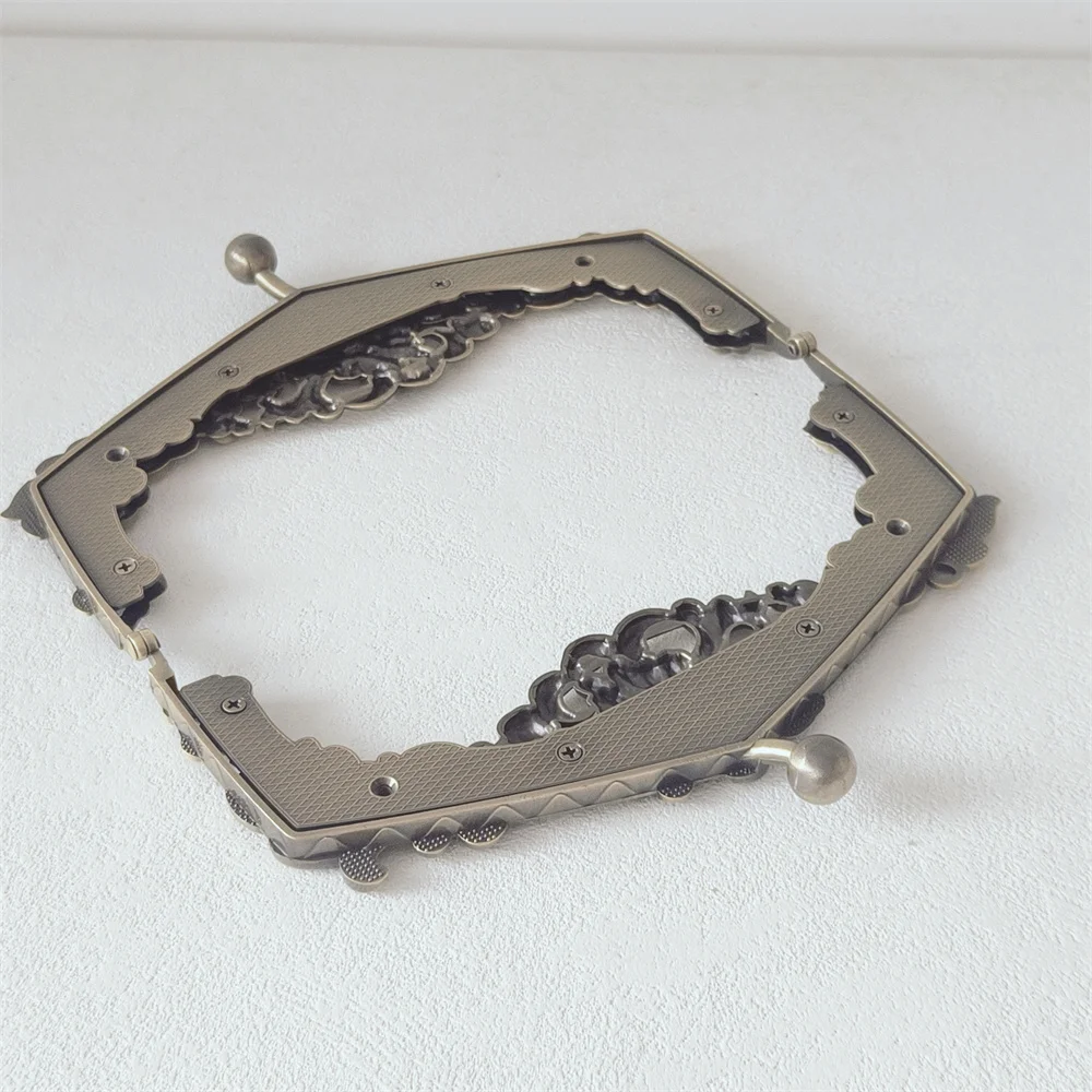 16,5 cm * 8 cm Antyczny mosiądz Stop cynku 1-częściowa metalowa rama Kiss Clasp Lock Obag torebka Making DIY Craft Bag Clutch Coin Purse Frames — zdjęcie 5