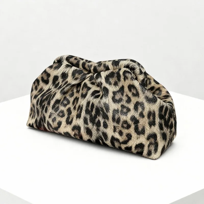 2025 Vintage Leopard Print Clutch Bag Trend Women's Soft Pleated Large Capacity Multi-functional, Portable Storage, Retro Style