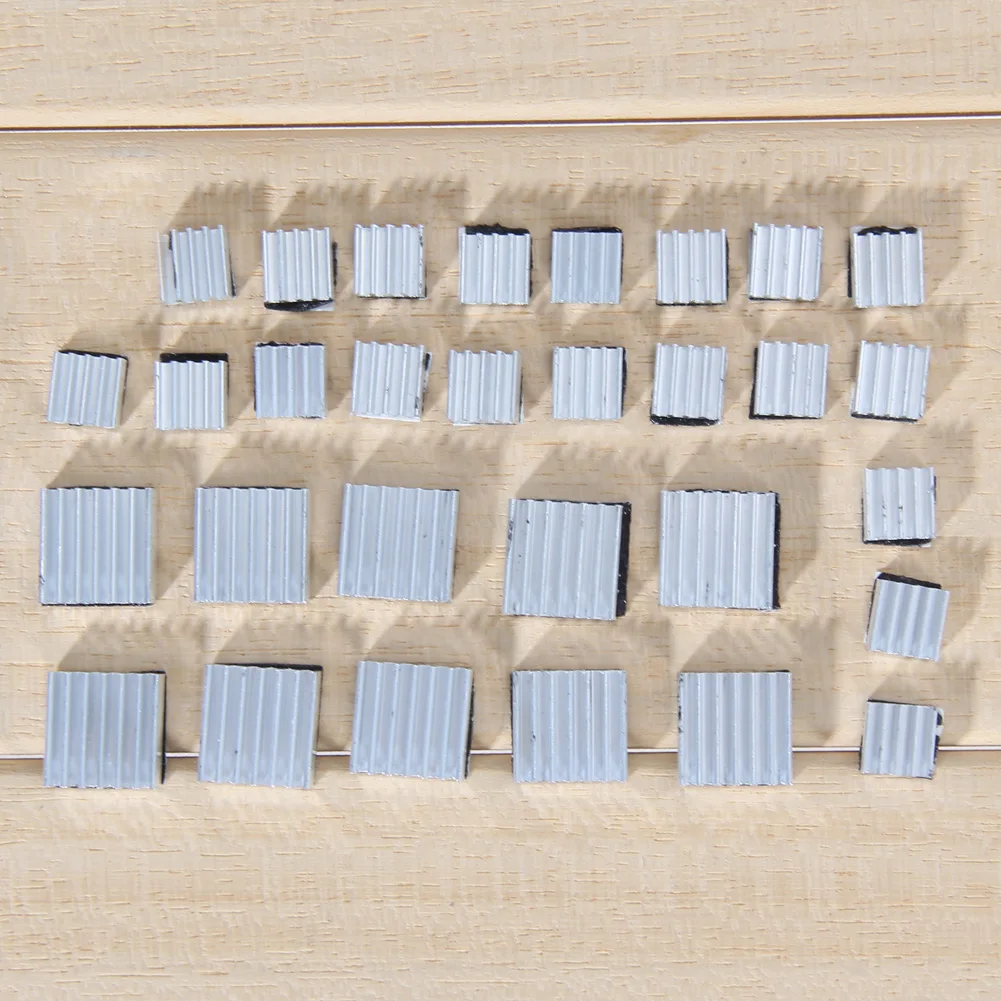 30 Stück Aluminium-Kühlkörper, silberner Kühler, Kühlset, Kühlkörper, Kühler, Kühler, DIY-Kühler für Raspberry Pi, Kühlung, Kühler