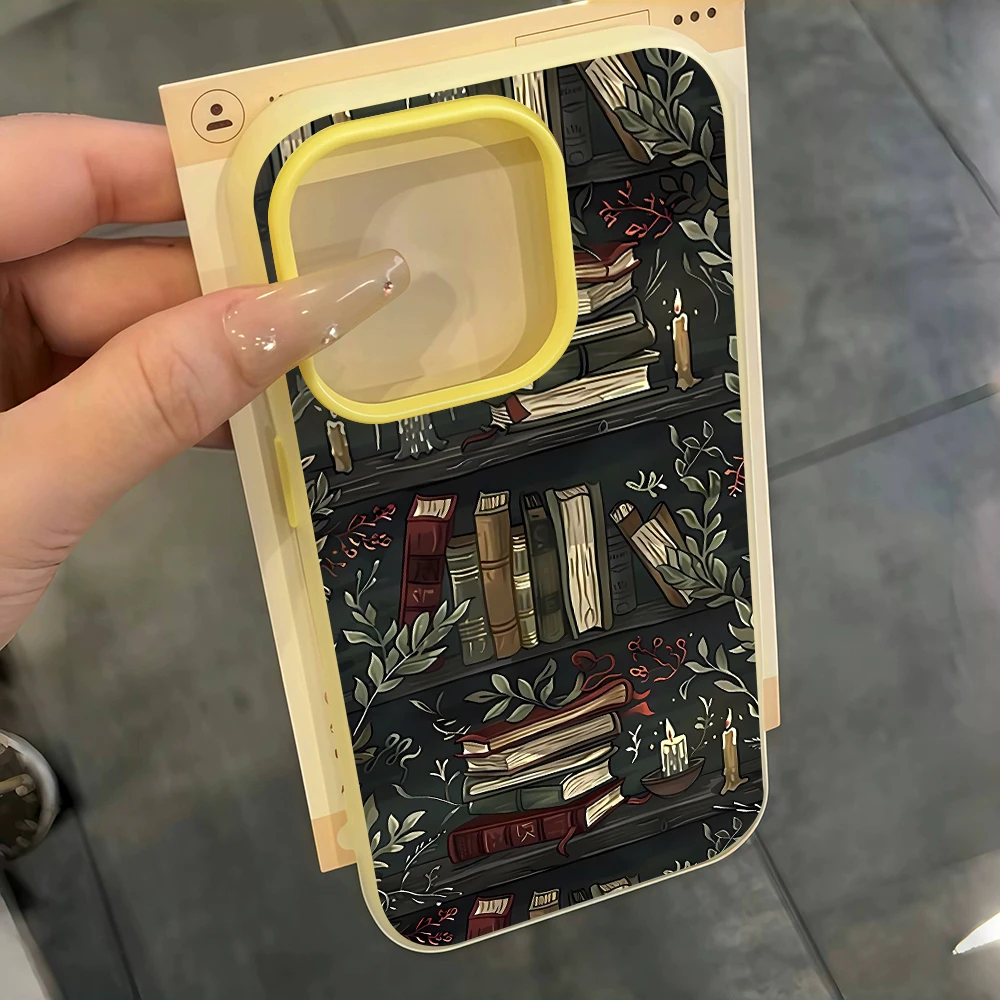 Für Samsung Galaxy A16 A15 A55 A35 A36 A56 S26 S25 S24 Ultra S23 S21 S22Plus Handyhülle mit dunklem Bücherregal-Muster aus Silikon – Detail 9
