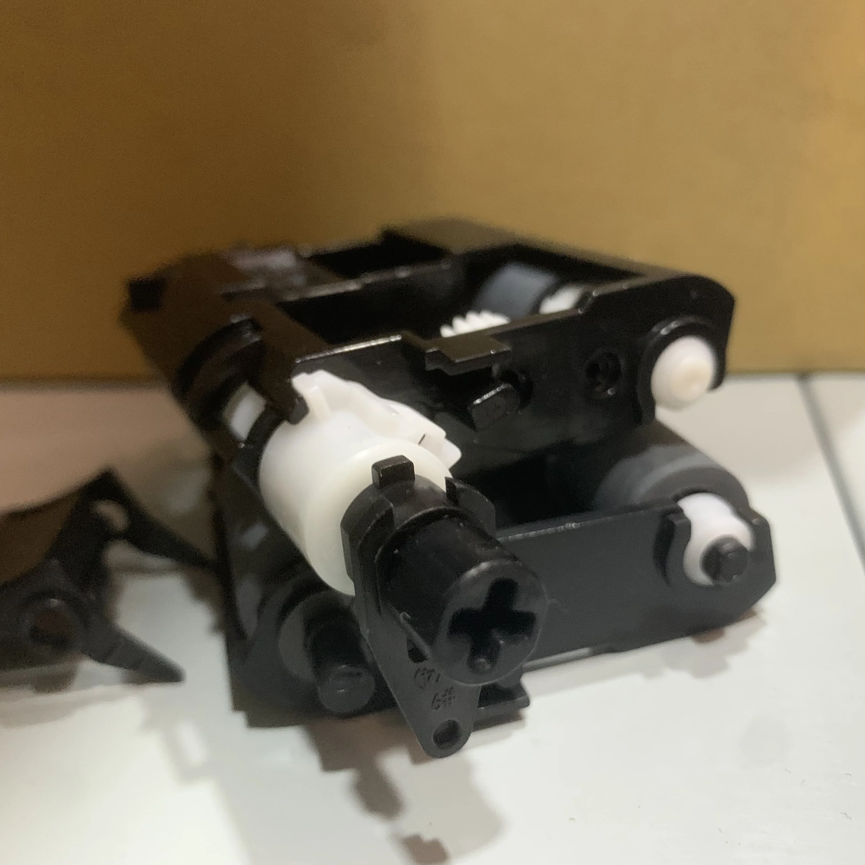 

10 компл. JC93-00525A JC93-00522A разделительная накладка ролика подачи захвата для Samsung ML2160 ML2164 ML2165 SCX3405 M2020 M2021 M2022 M2070