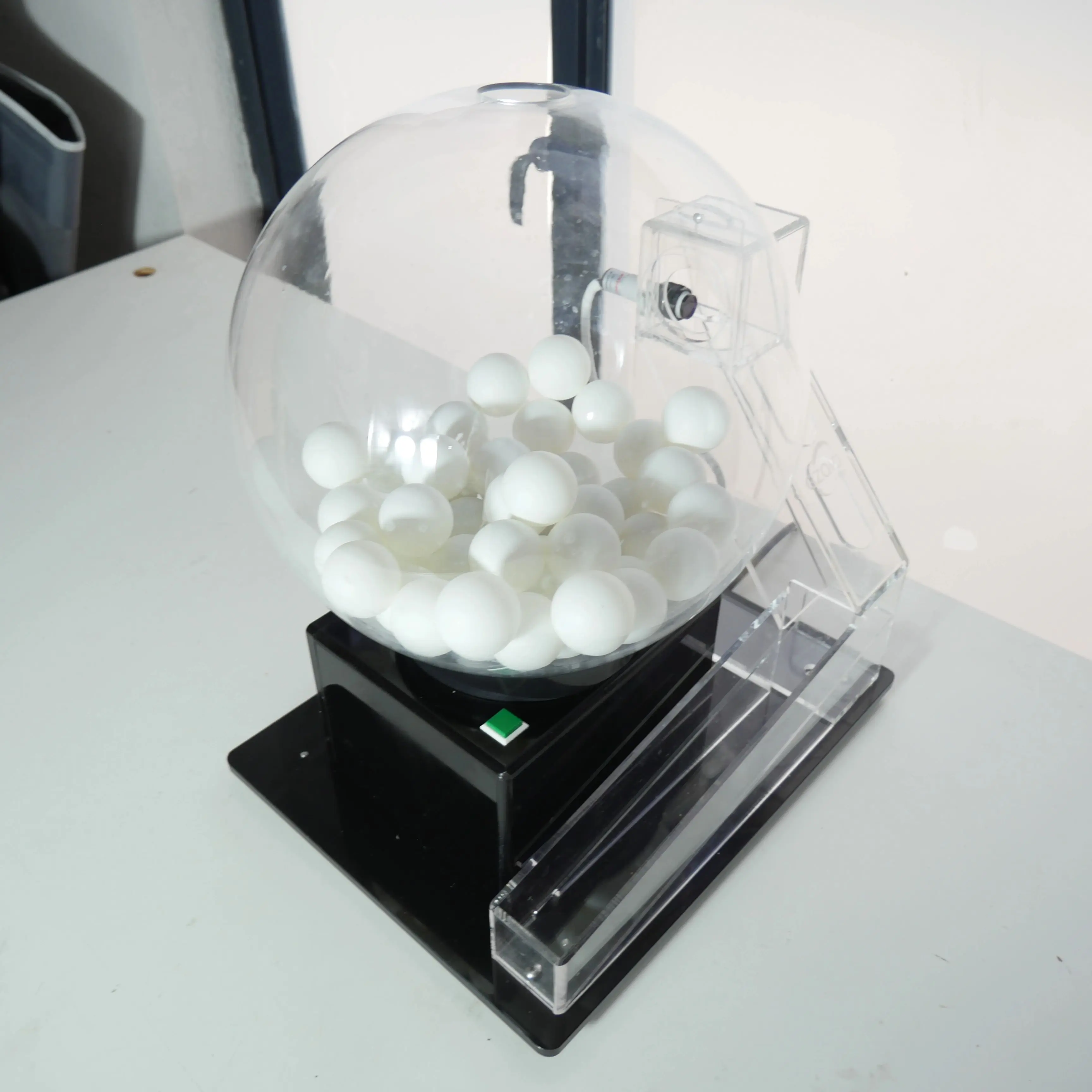 Electric Lottery Ball Machine, Automatic Balls Machine Cage Drafts Game Acrylic Lucky Drawing Machine