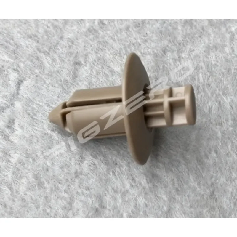 Tailgate Inner Lining Panel Beneath Expansion Retaining Clips Nails 1pc for Honda Odyssey 2005-2008 RB1 Brand New