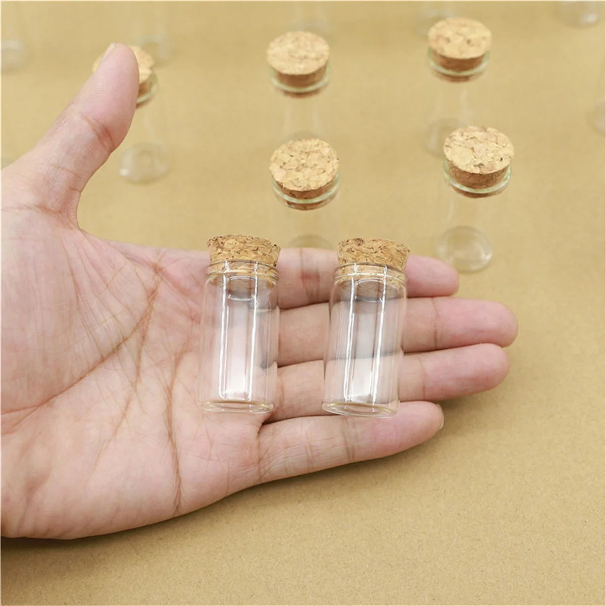 50/100 pcs/lot 17*22*40mm Glass Bottle glass Jars Tube Cork Stopper Mini Decorative Bottles Container Small DIY Tiny Vials