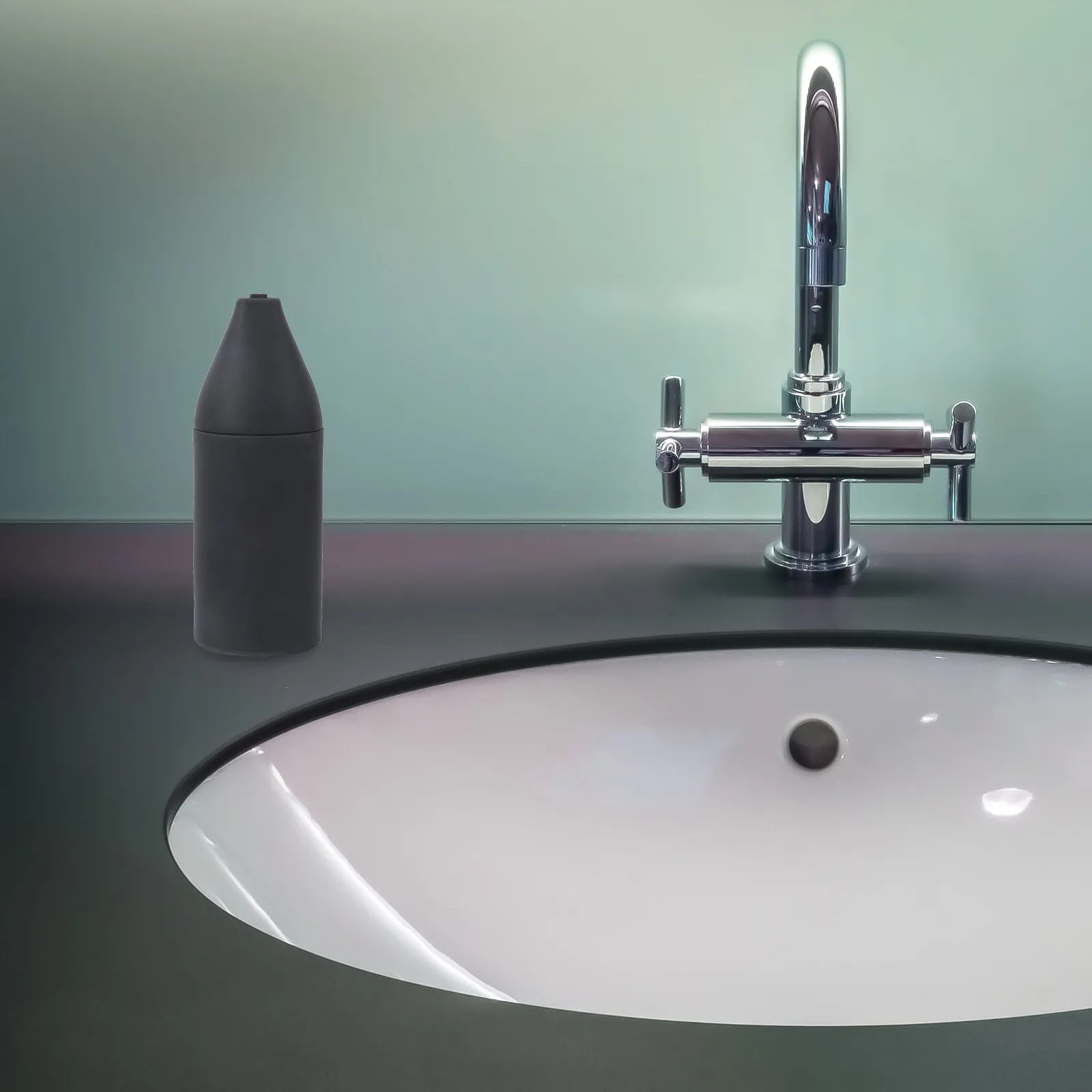 

Silicone Travel Bottle Squeeze Dispenser Refillable for Hand Wash Lotion Serum Cream Moisturizer Portable Camping Trip Use Black