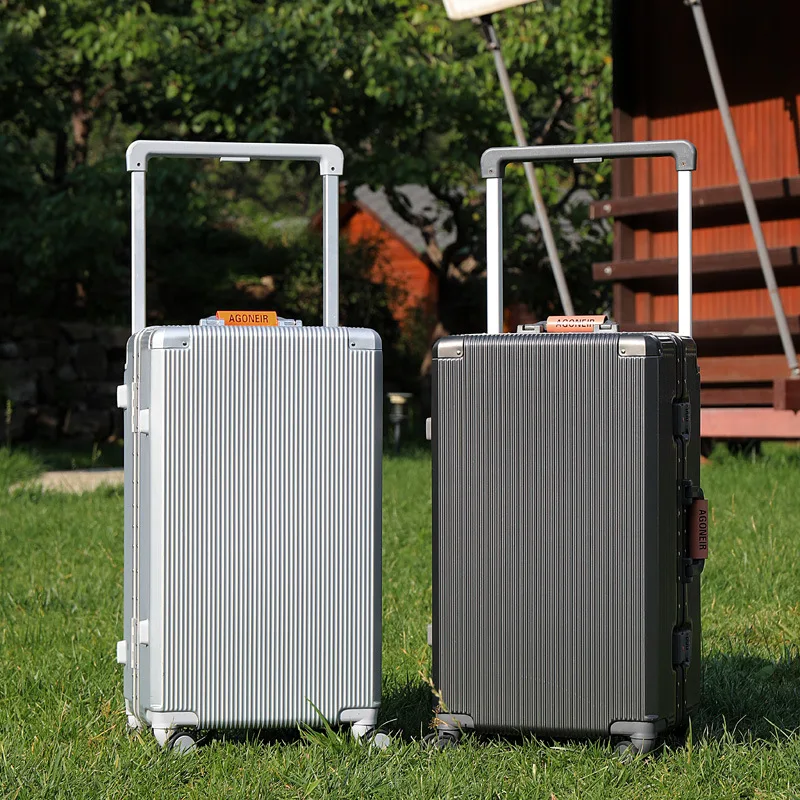 

Aluminum frame luggage boarding box Metal frame wide pull rod password luggage