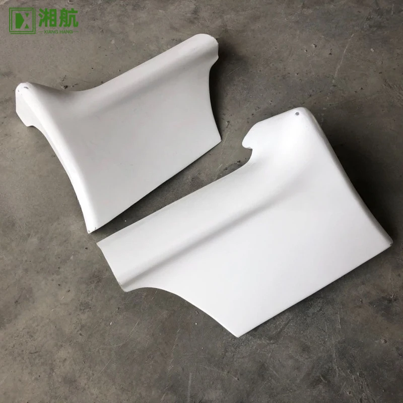Suitable for Nissan Skyline R32 GTR carbon fiber modification skirt covers, splitters, side corner guards
