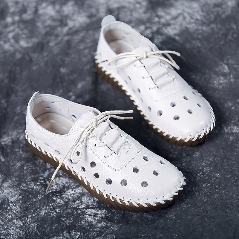 Soft Sole Hollow Single Shoes Women\'s 2022 Vintage Leather Low Heels Casual Shoes Female Outdoor Lace Up Non Slip Loafers Summer