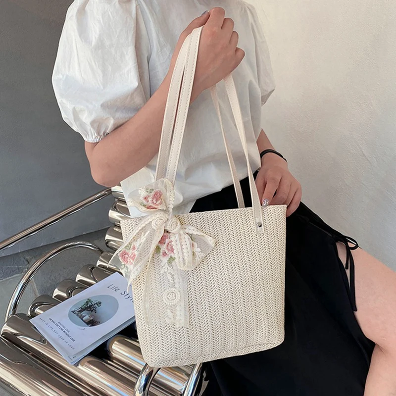 Ladies Summer Straw Bag Lace Bowknot Rattan Bag Large Capacity Leisure Tote Bag Beach Travel Tote Bag