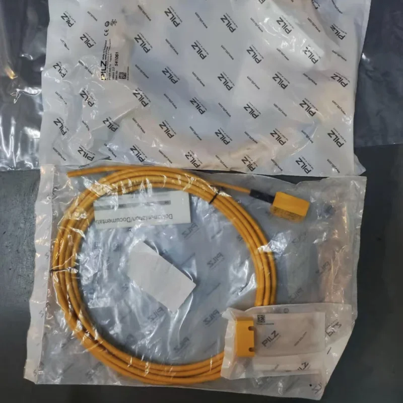 

Brand New Original Pi lz 541061 Safety Switch PSEN cs3.1a 1 switch rocker