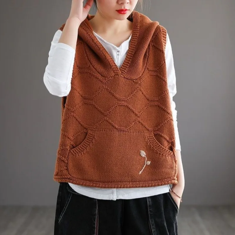 Waistcoat Hooded Women\'s Knitted Vest Loose Apricot Female Sweater Embroidered Casual Clothing Promotion Sales Jumper on Offer