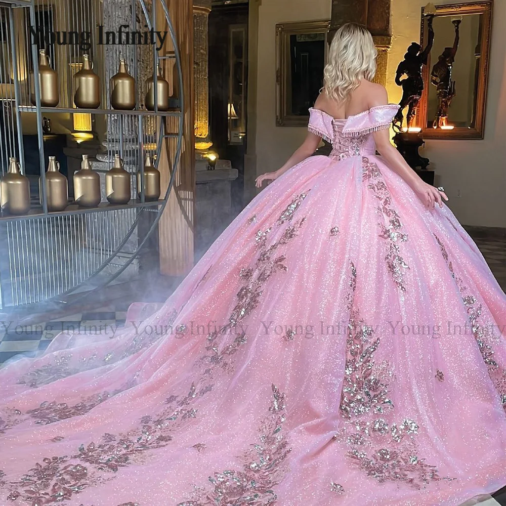 Luxury Pink Vestidos De 15 Quinceañera Ball Gown Prom Dresses 2024 Sweet 16 Dress Birthday Party Gown Off Shoulder Princess Gown