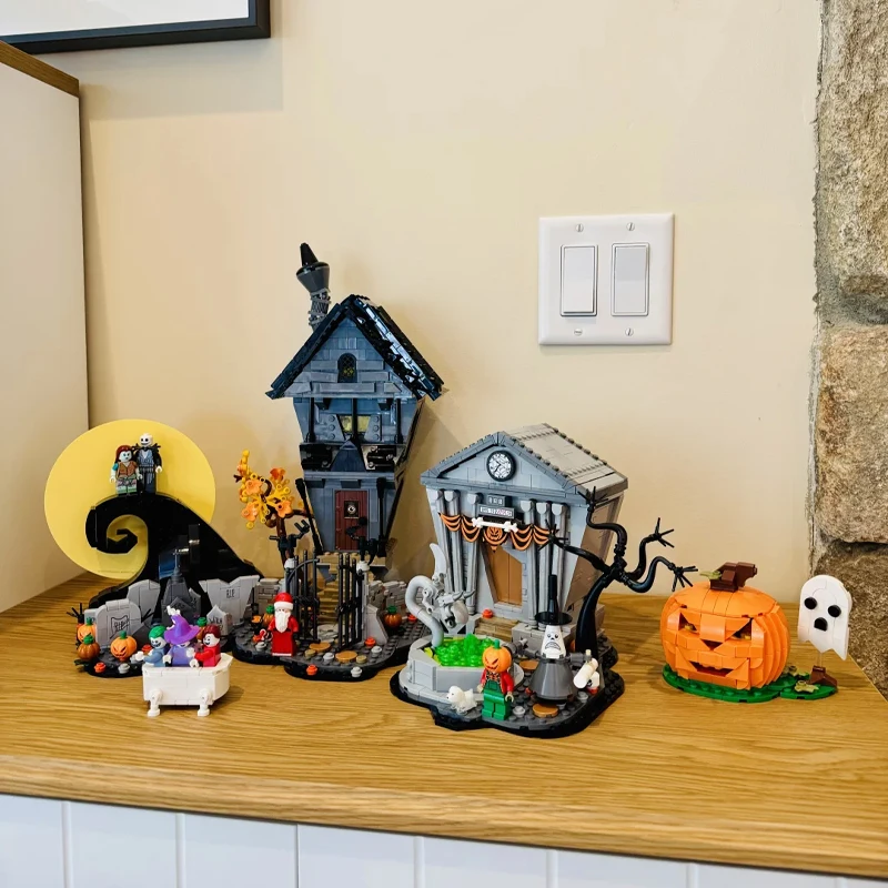 21351 Nightmare Before Christmas House Building Blocks Set Ghost Skeleton Hut DIY Bricks Toys Children Christmas Gift