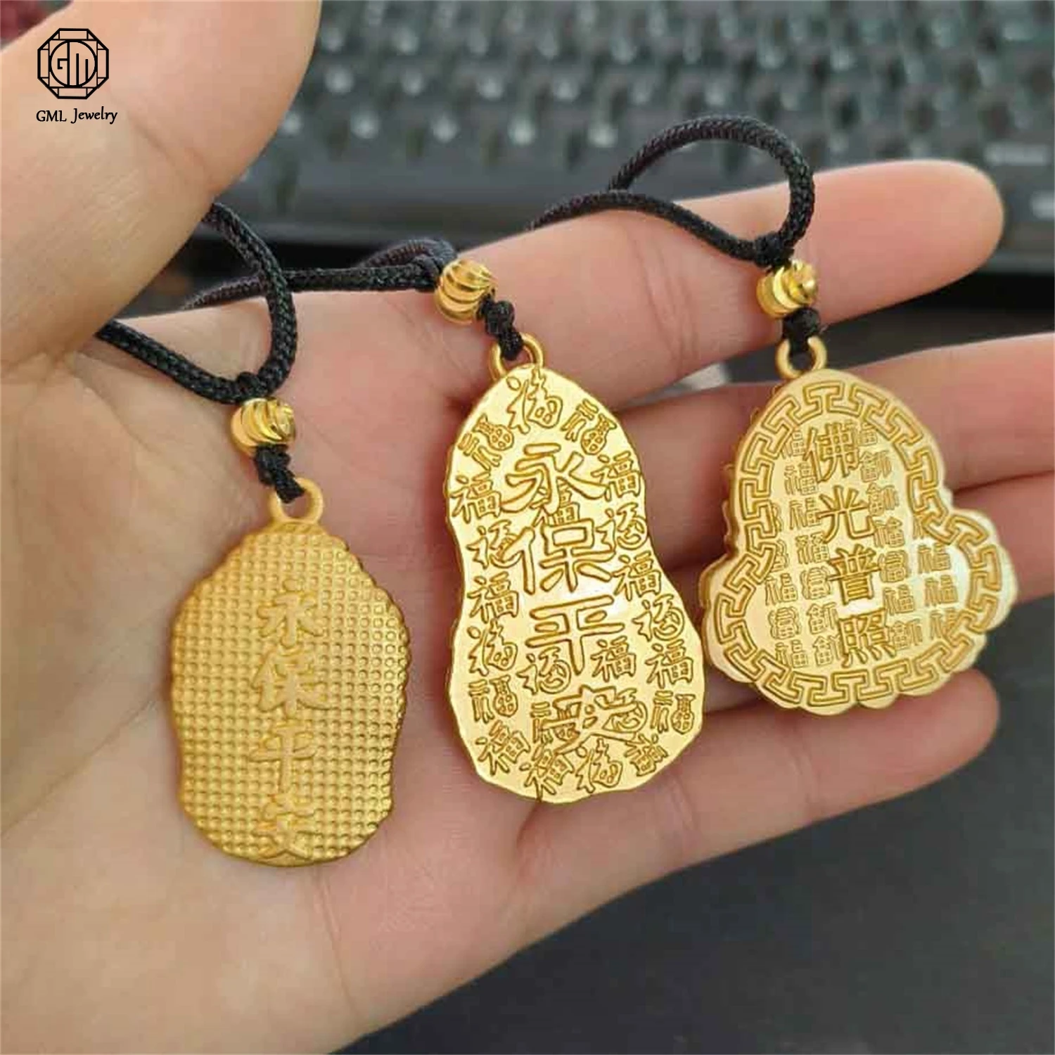 Traditional Chinese Style Ancient Method Buddha Head Pendant Lucky Symbol Longevity Lock Amulet Gold Tone Ethnic Vintage Unisex