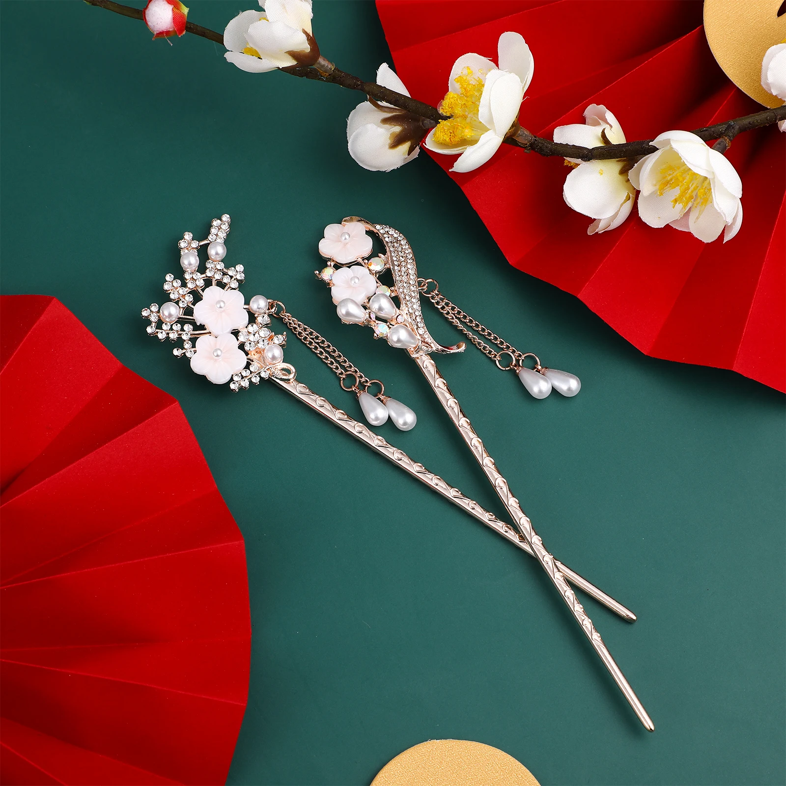 

2 pcs Pearl Gold Dangle Tassel Accessories for Stick Bun Japanese Accessories Long Chinese Sticks Hair Sticks Hair Women