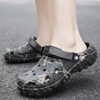 New Summer Men's Sandals New Home Garden Shoes Comfortable and Lightweight Men Slippers Non-Slip Soft Bottom Flip Flop Sandals 5