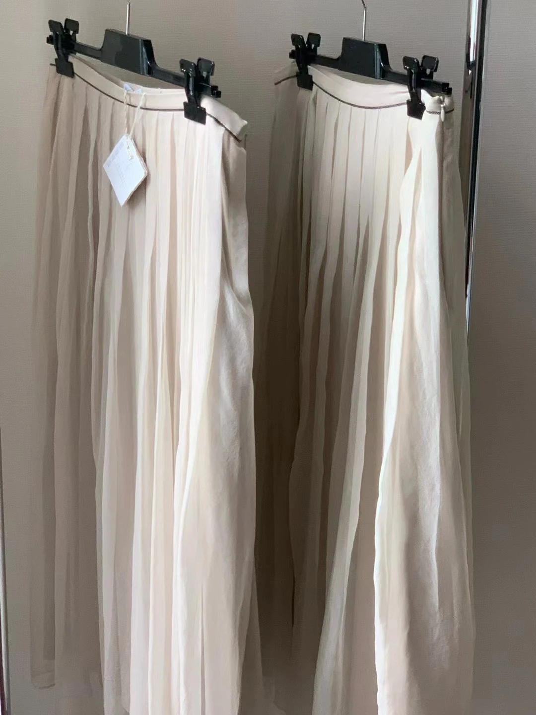 

Двухслойная шелковая атласная юбка Ele с цепочкой из бисера Легкая юбка Dr-длины для женской повседневной одежды