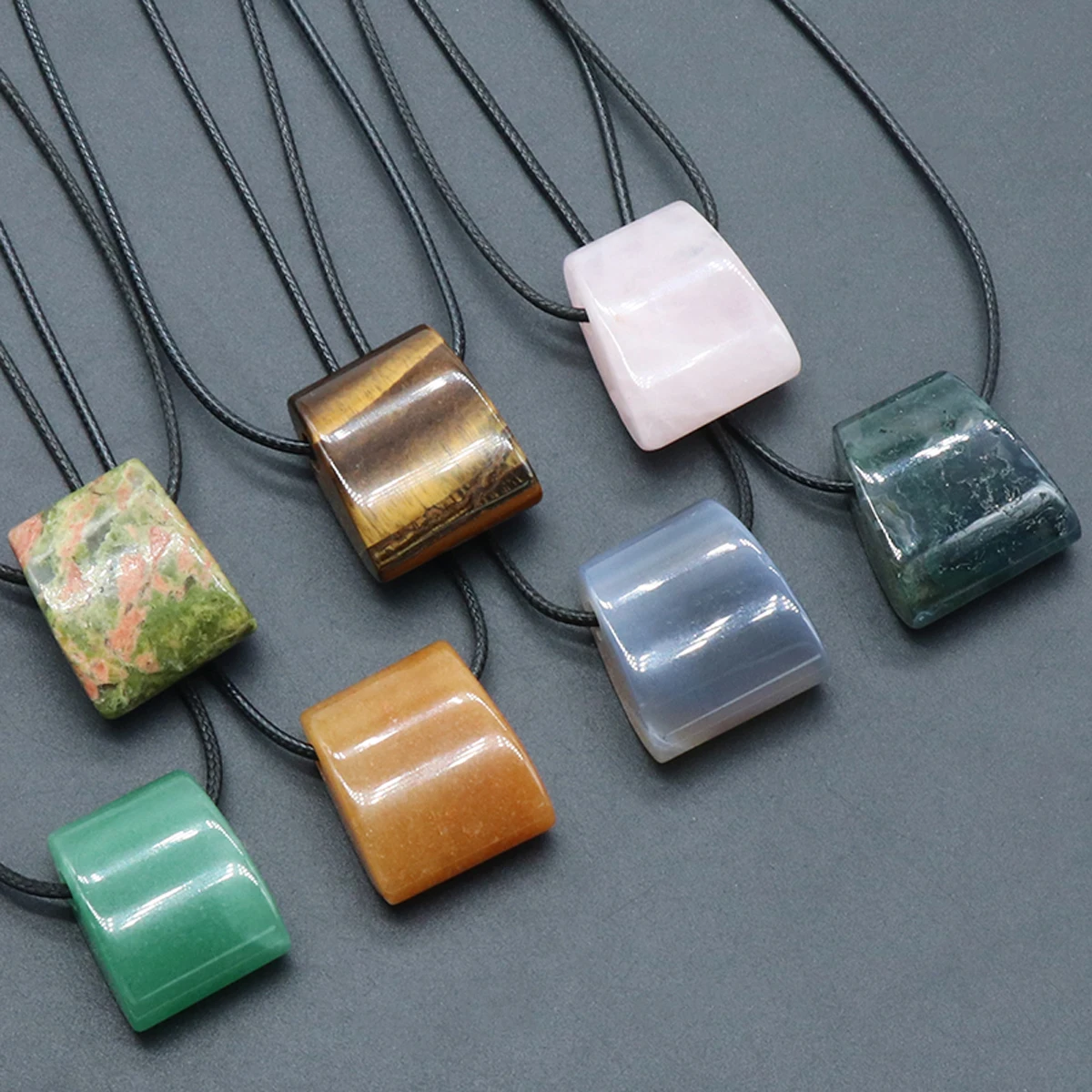 5 PCS Wholesale Natural Stone Pendant Necklace Simple Square Shape Crystal Agate Necklace Charm Jewelry Accessories