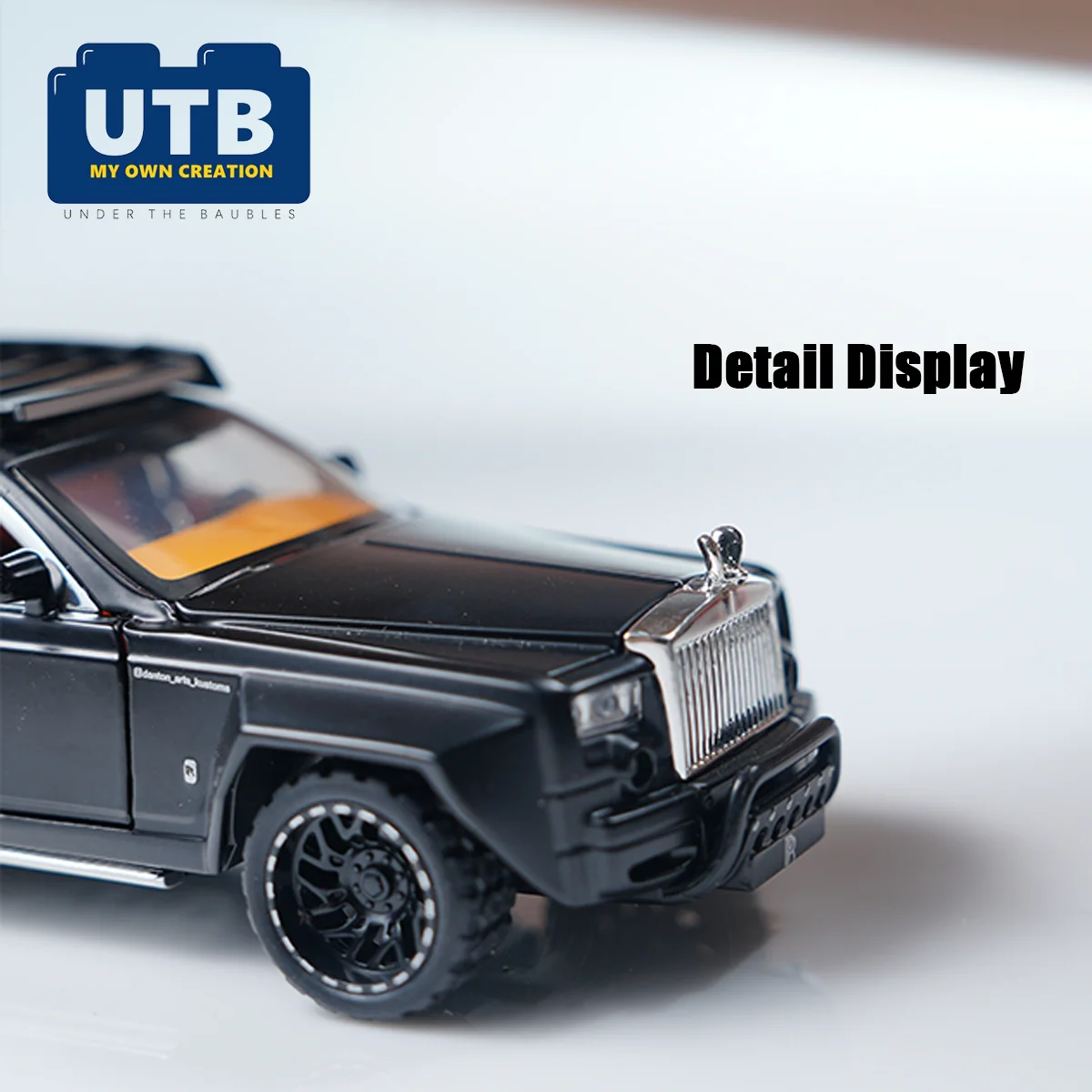 1:32 Six-Wheel Luxury Alloy Car Model (Black/White/Military Green Mixed)! Can Open the Door + Pull Back Sprint, Lighting and Sound Effects Are Full of Atmosphere, the Body Comes with 3 Button Batteries, Play / Collection / All-Round Gift Giving, Must-Have for Car Fans!!!!