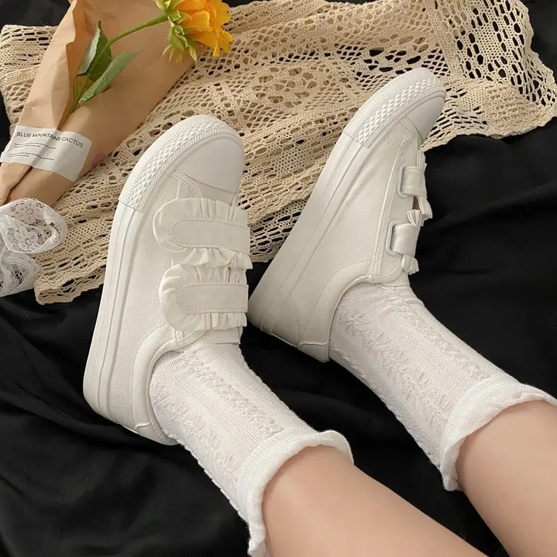 Women\'s Shoes Simple Fashion Casual  Japanese White Shoes Women\'s All-match Cute Fungus Lace Canvas Shoes Soft Flat Shoes