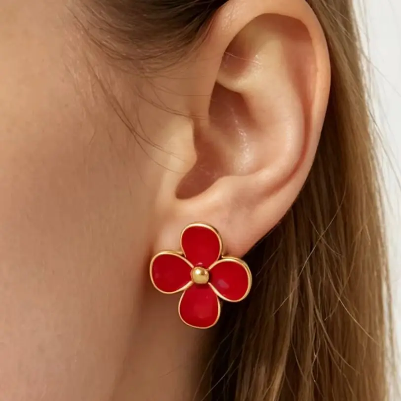 Elegante, rote Emaille-Ohrstecker mit vier Blütenblättern für Damen, aus Edelstahl, Blumenohrringe, ideal für den täglichen Gebrauch, für Partys oder als Geschenk.