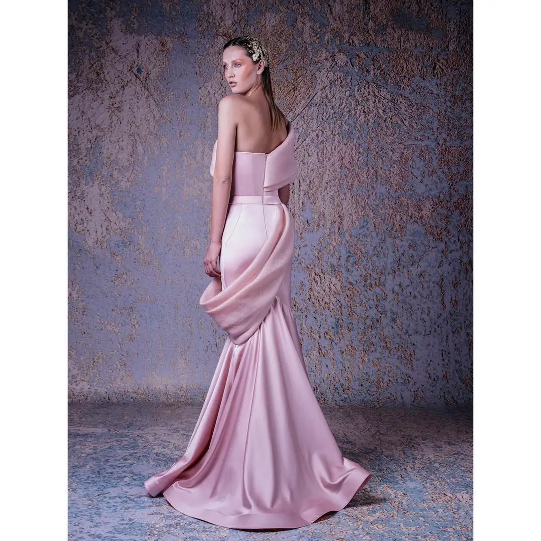 Gaun Malam Bahu Terbuka Putri Duyung Satin Indah Kustom Panjang Selantai Tanpa Tali Kualitas Tinggi فساتين سهرة