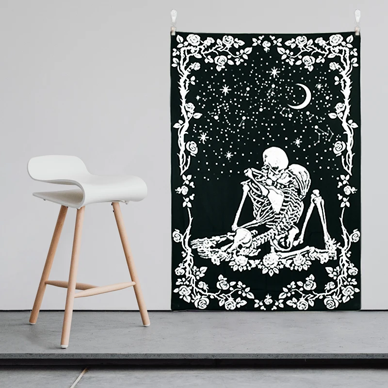 

Halloween Home Decor Kissing Lover Skeleton Board Tapestry Wall Art Hanging Blanket Tapestries Room Aesthetic Wall Decorations