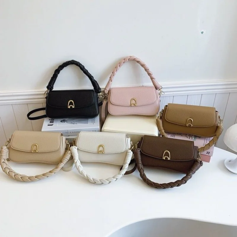 

Stylish Women's Shoulder Bag In Leather, Crossbody Messenger Bag For Elegant Ladies, By Famous Designer Brand