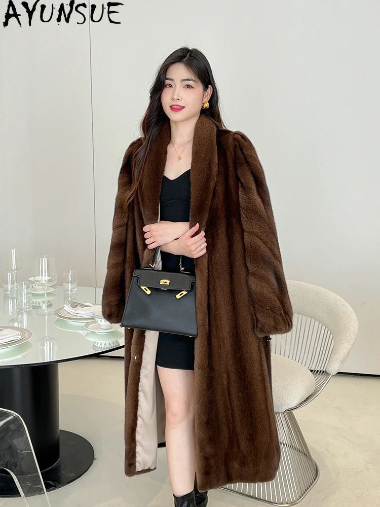 AYUNSUE Naturalny Futro z Norki Damskie Luksusowe Całe Futro z Norki dla Kobiet Odzież Wysokiej Jakości Zimowe Futro 2025 Шуба Женская