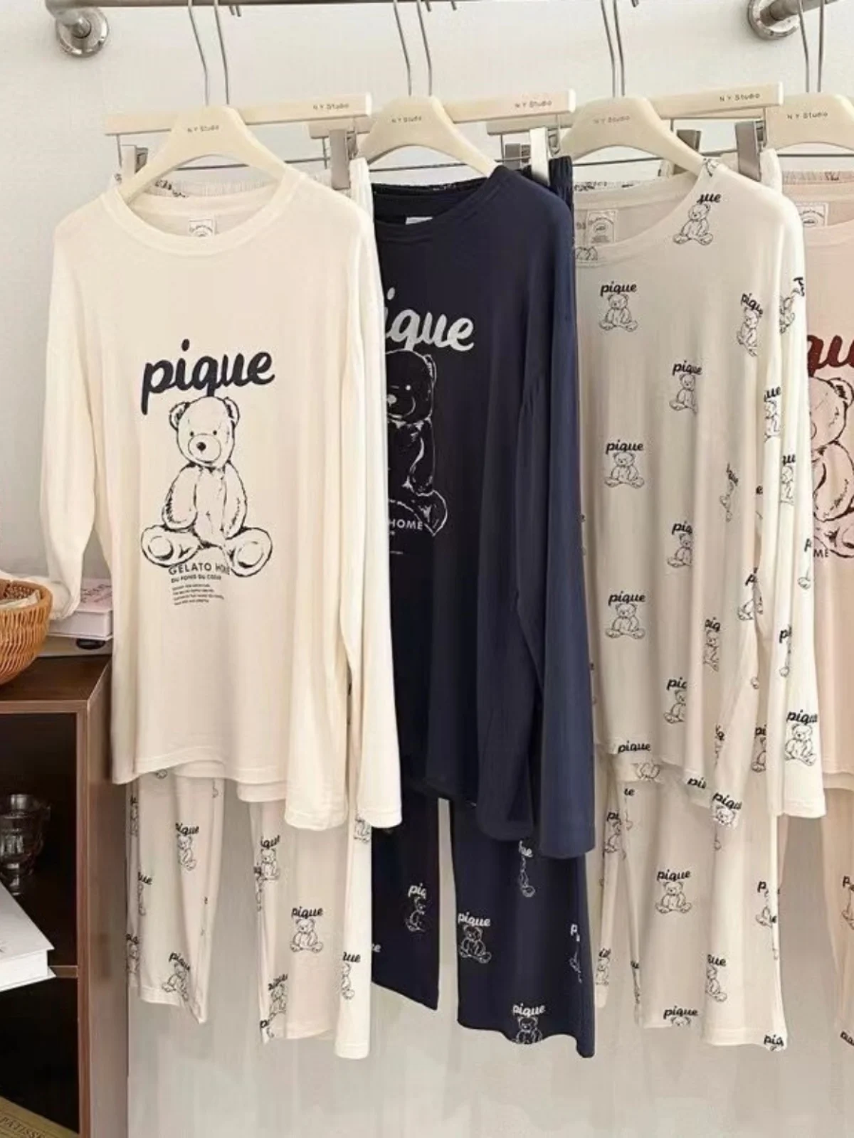 アイスクリームプリントモーダルパジャマ長袖ルーズフィットホーム服セットカップル用秋冬快適なラウンドネックプルオーバー 1