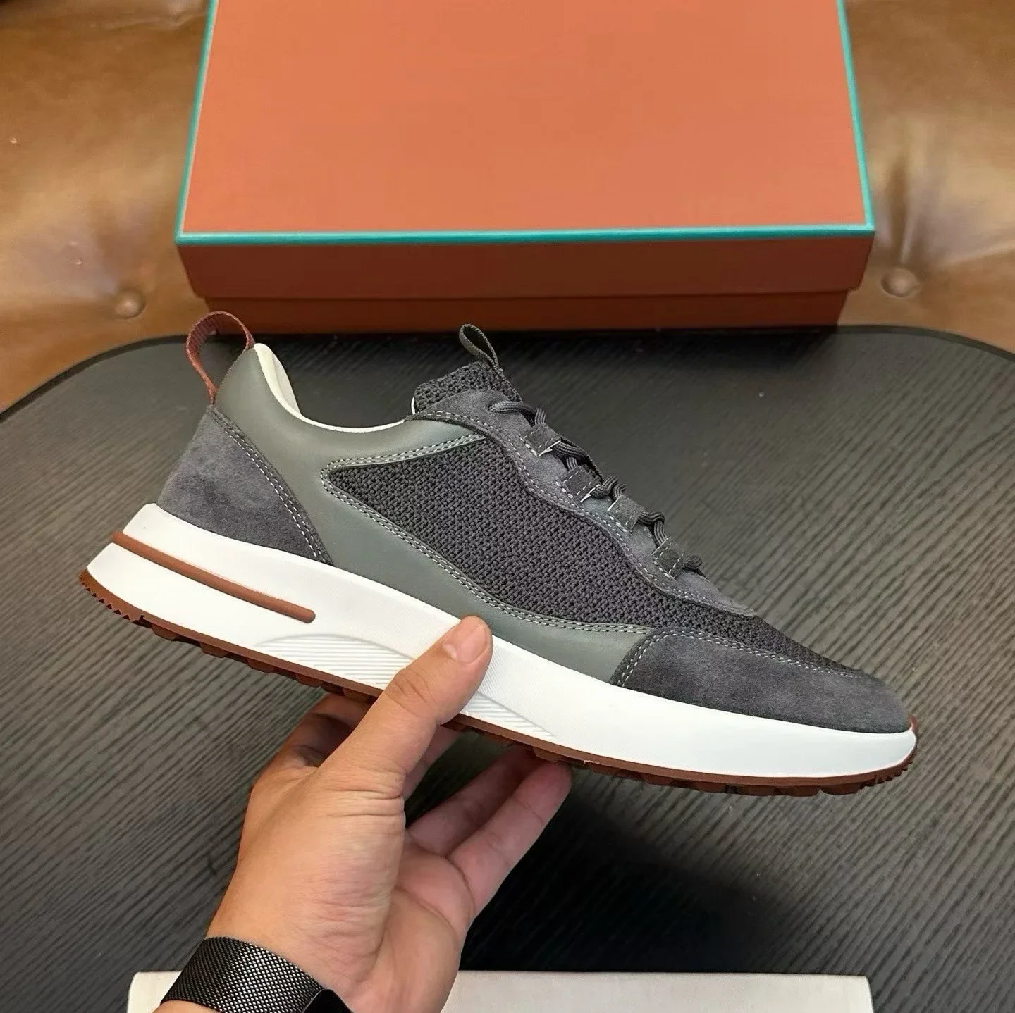 2026 Top Quality Summer New Men's Mesh Casual Sneakers Luxury Running Shoes