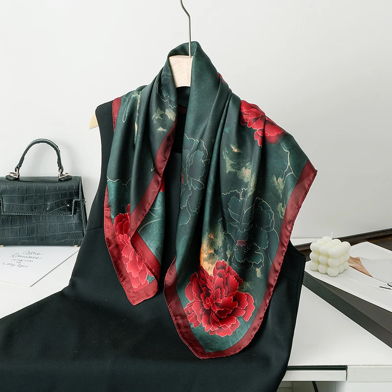 

Floral Print Square Scarf Women‘s Imitation Silk Shawl Headband Fashion Hair Neckerchief Female Ornament Bandana Bag Scarves