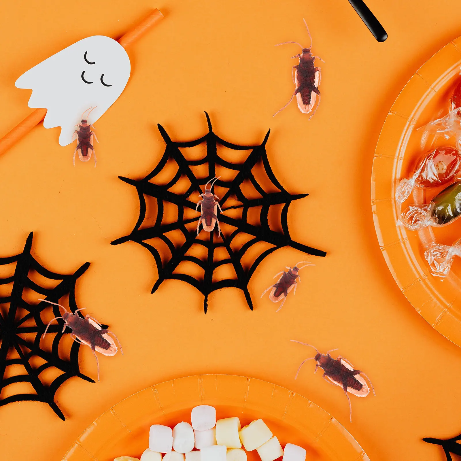 100Pcs Realistic Simulation Fake Cockroaches Halloween Prank Party Decoration Trick Props Fake Simulation Toys