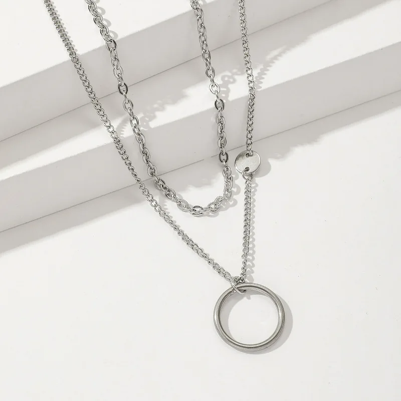 Simple Round Hoop Pendant Necklace for Women Trendy Cool Hip-hop Double Layered Choker Collarbone Chain for Women Design Jewelry