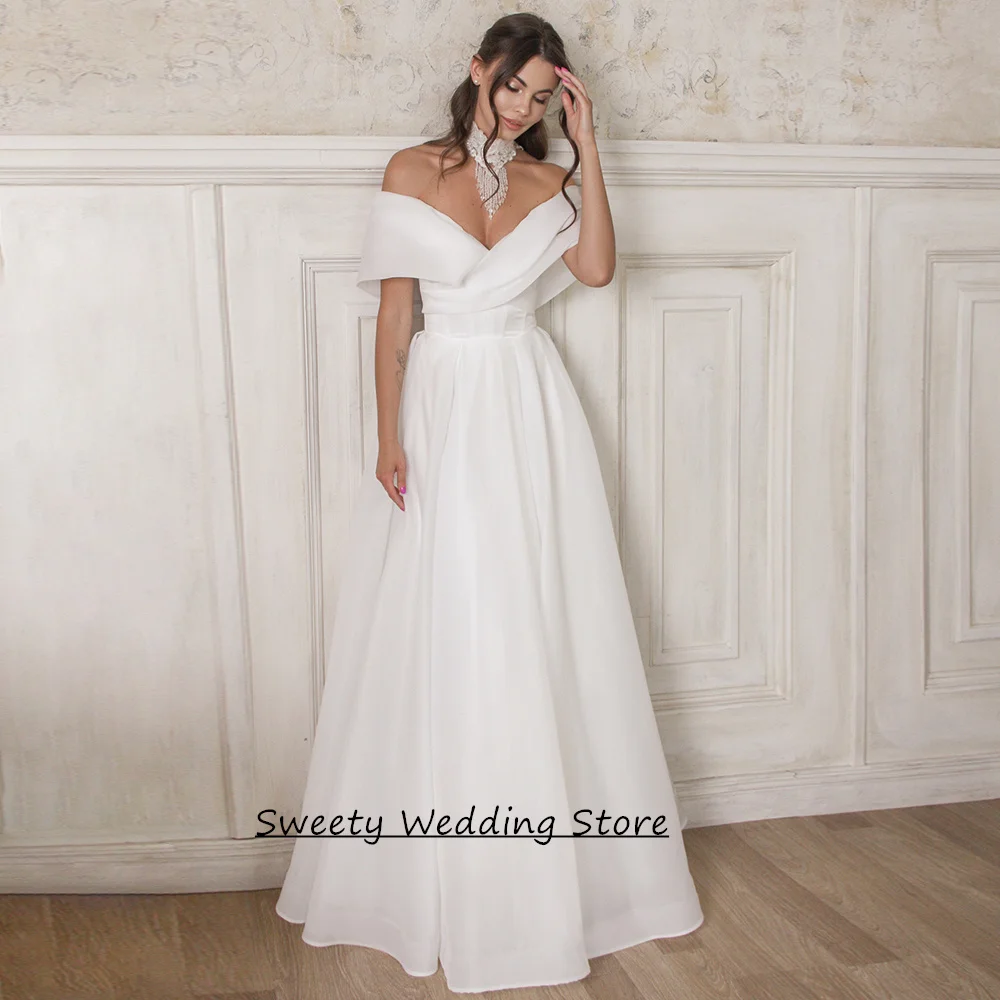 Organza-Hochzeitskleid Robe De Mariage Maßgeschneidertes schulterfreies Brautkleid mit V-Ausschnitt und Falten in A-Linie, bodenlang