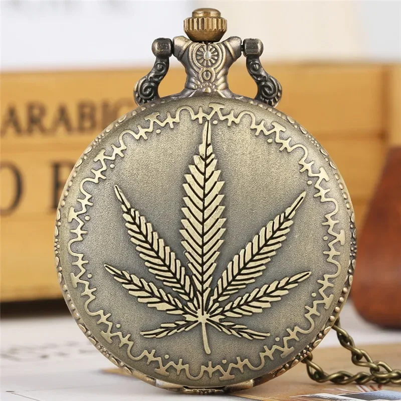 Antique Pocket Clock Engraved Leaf Design Men Women Quartz Analog Timepiece Necklace Sweater Chain Collectable Reloj