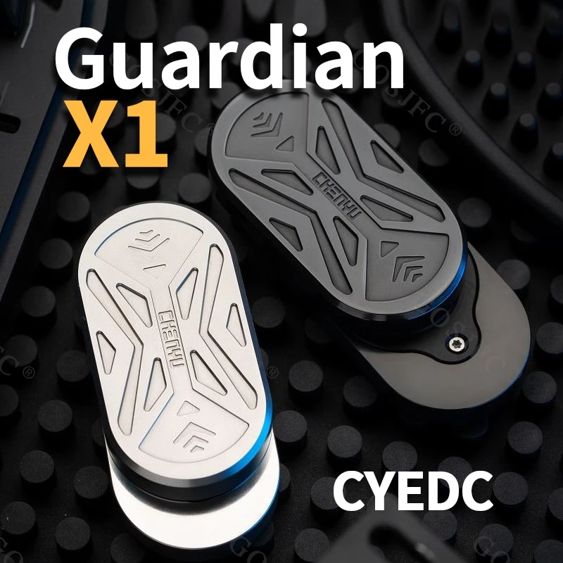 

CYEDC Guardian X1 Allows Both Straight Pushing and Rotating rotates left and right 360° Metal Decompression Toys